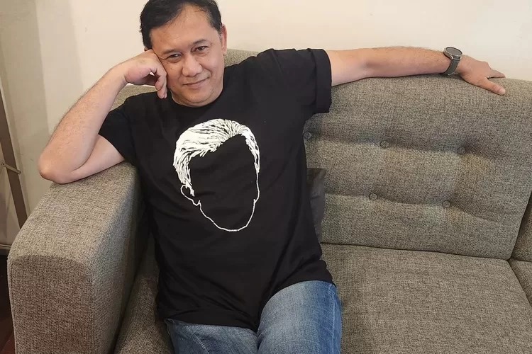 Sindiran Denny Siregar Usai Ade Armando Diangkat Jadi Komisaris PLN: Semua Tergantung Panjang Pendeknya